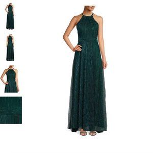 Betsy & Adam Metallic Crinkle Halter Neck Sleeveless Gown
